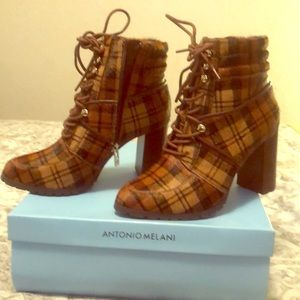 Antonio Melani Chunky Heel Boot